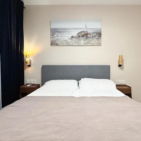 Ervi Sea View By Locos Apartment